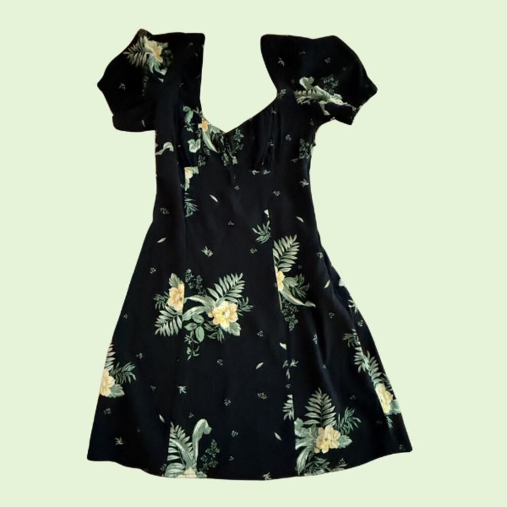 Urban Outfitters Black Tropical Floral Puff Sleeve A-Line Mini Dress Small